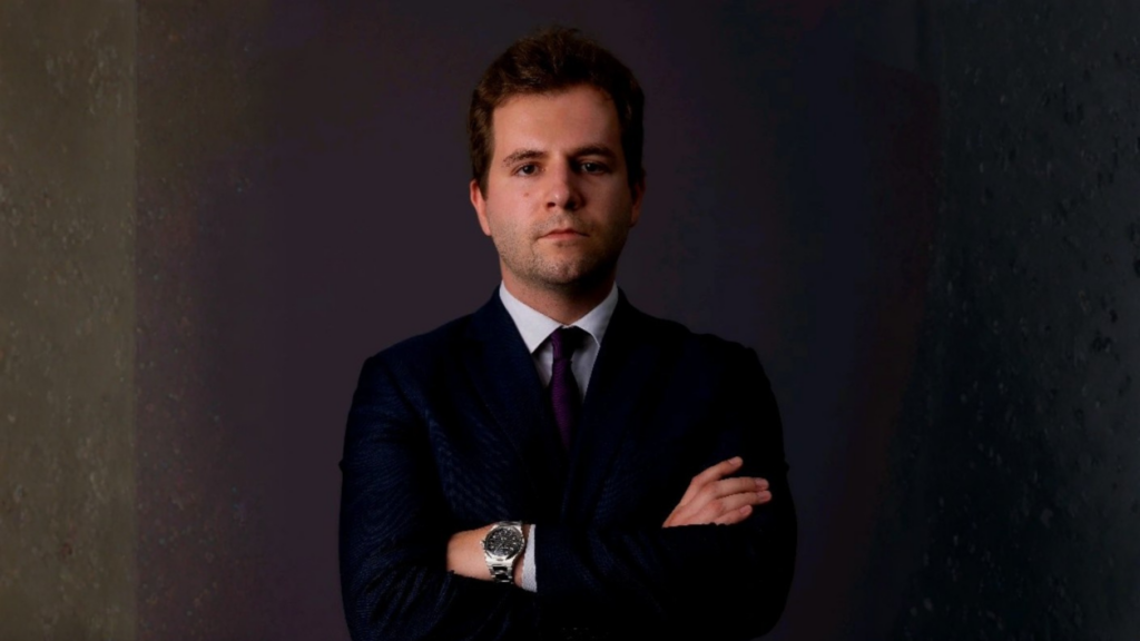 De la province aux deals large cap : itinéraire d’Alexandre Chapuis, Associate en M&A chez PJT Partners